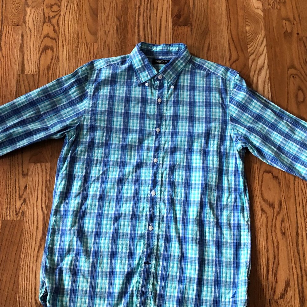 Nautica Men’s Button Down Dress Shirt